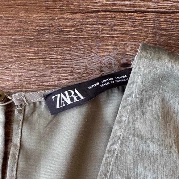 Zara Sage Green Romper| XS - Picture 2 of 6